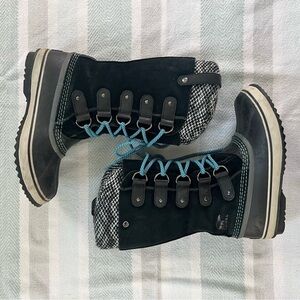 SOREL Joan of Arctic Winter Waterproof Boots Black Suede w/ Knit Upper US 7.5